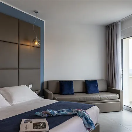 La Battigia & Hotel 4*