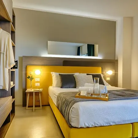 Ξενοδοχείο La Battigia & 4*