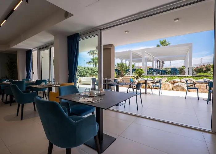 Hotel La Battigia & Alcamo Marina